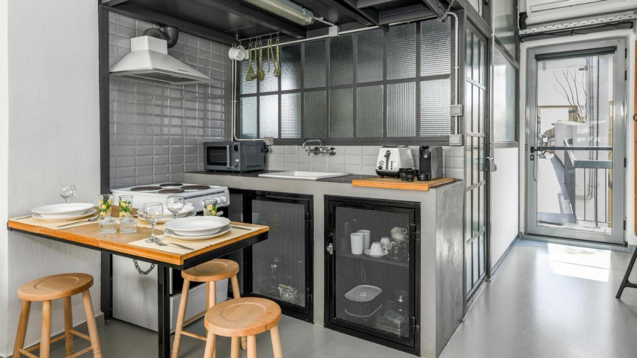 Monastiraki Factory Citycenter- Unspoiled Athens Apartments Екстериор снимка