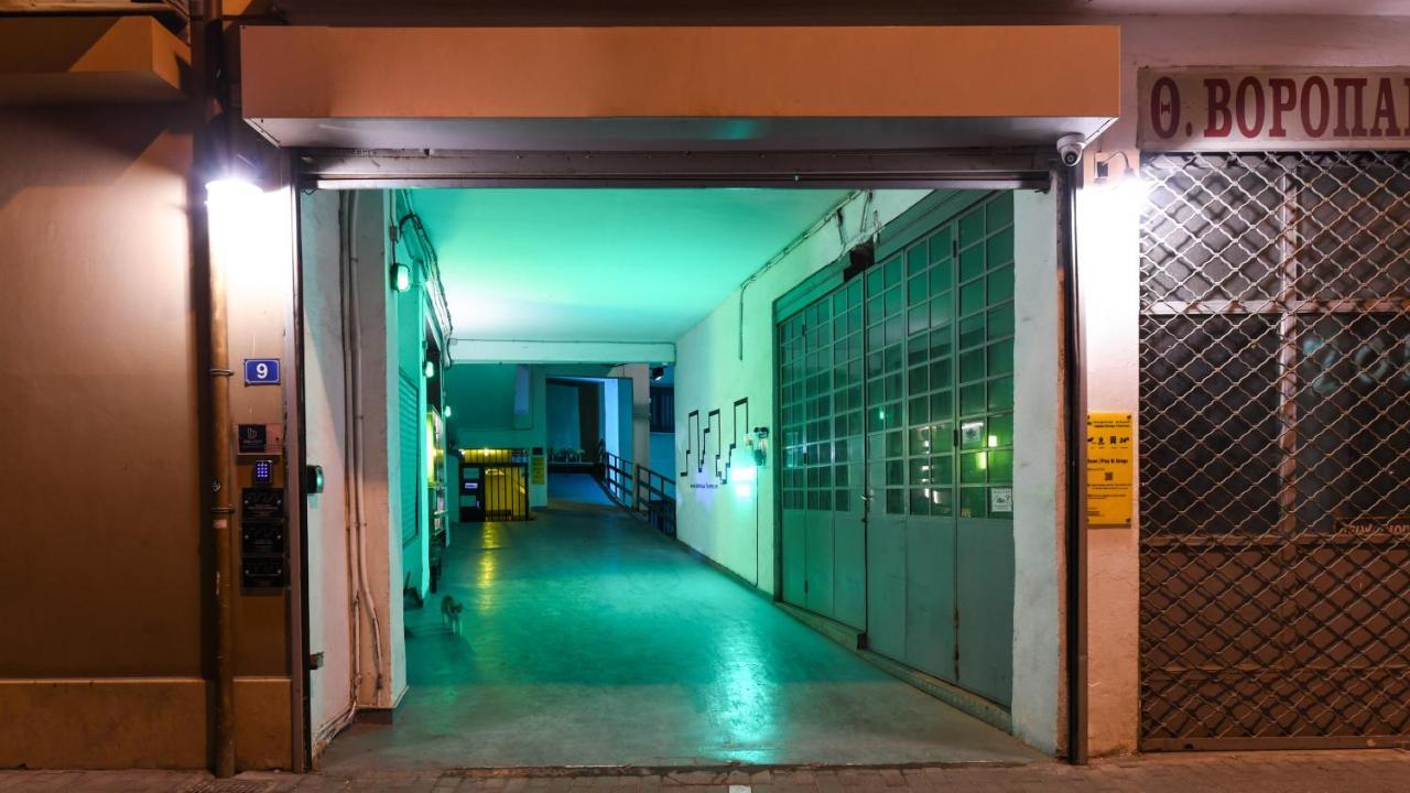 Monastiraki Factory Citycenter- Unspoiled Athens Apartments Екстериор снимка