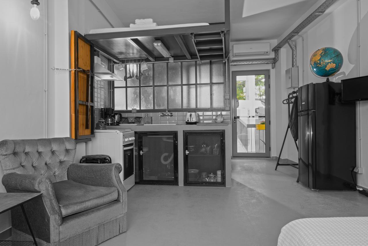 Monastiraki Factory Citycenter- Unspoiled Athens Apartments Екстериор снимка